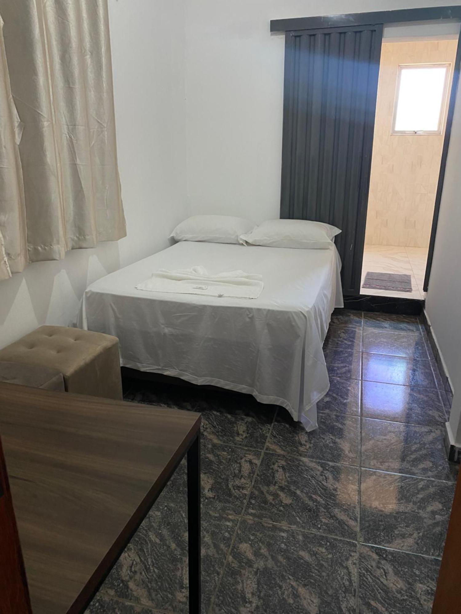 Hotel Pousada Do Sol II Aragarças Kültér fotó