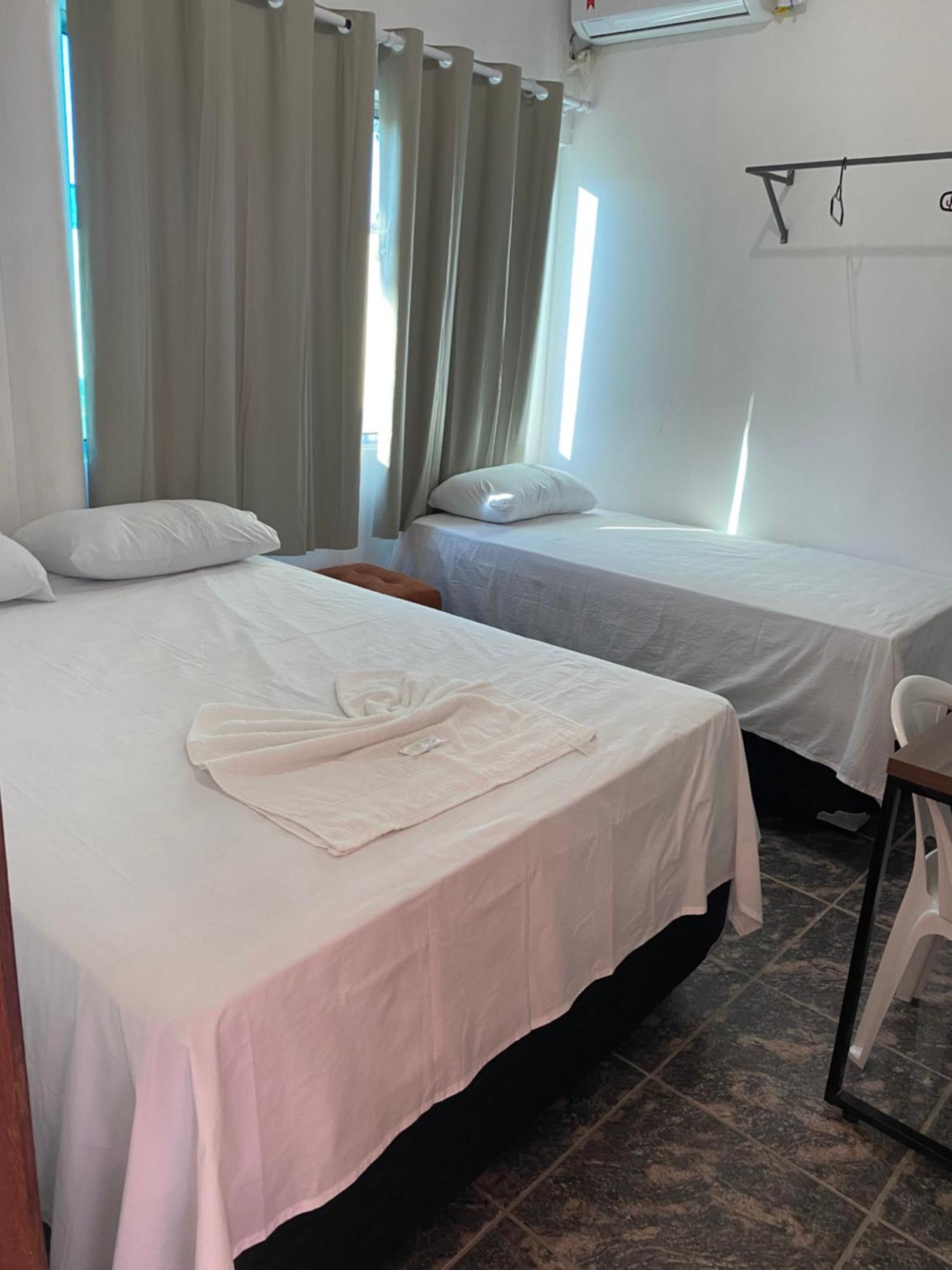 Hotel Pousada Do Sol II Aragarças Kültér fotó